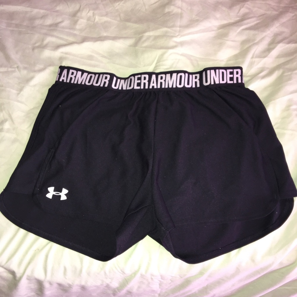 3 for $15🌸 under armour athletic shorts